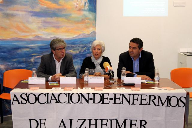 El IMAS apoya la atención especializada a los enfermos de Alzheimer en centros de día y residencias